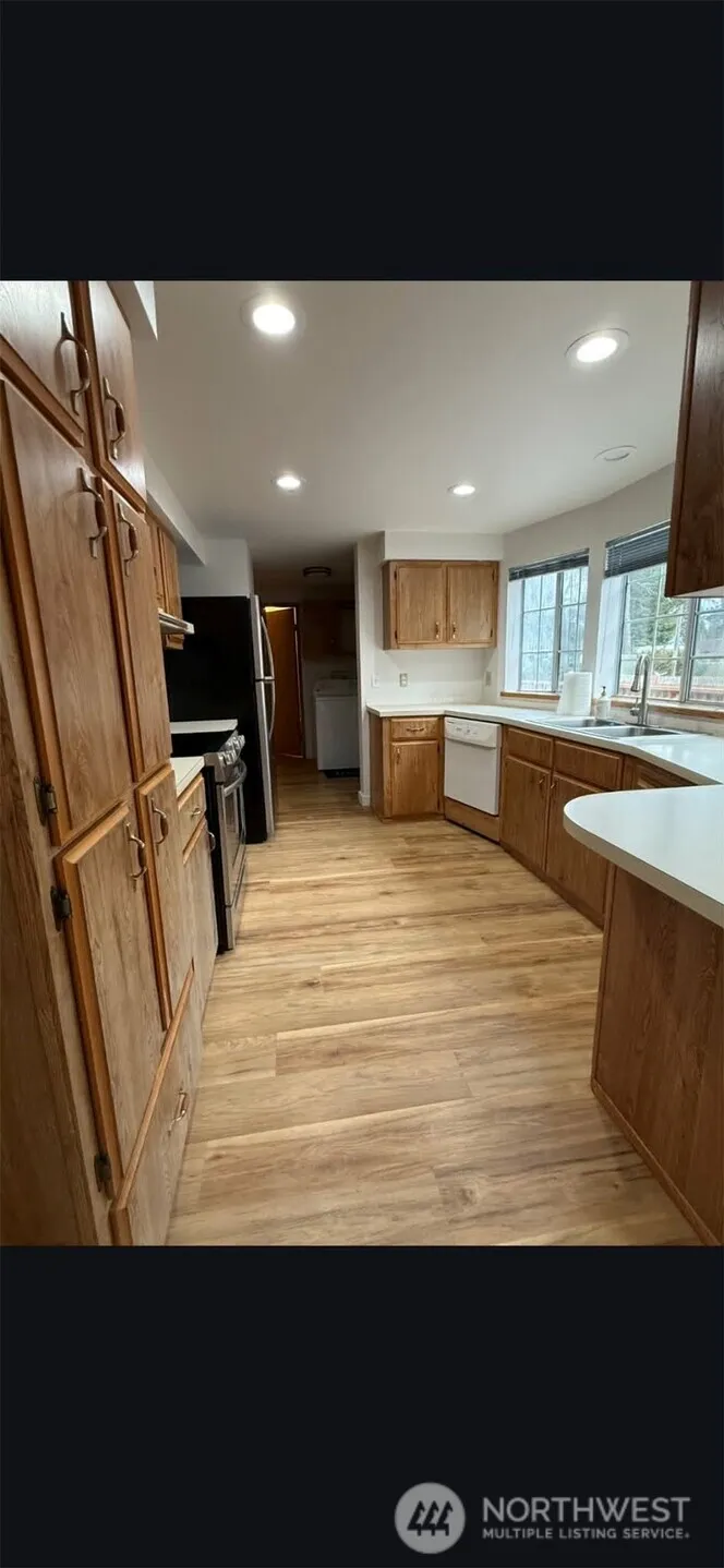 Property photo for 31205 N Place, Ocean Park photo 14