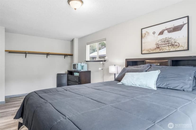 Property photo for 208 West, Leavenworth photo 28