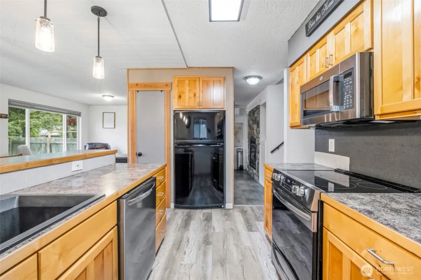 Property photo for 208 West, Leavenworth photo 24