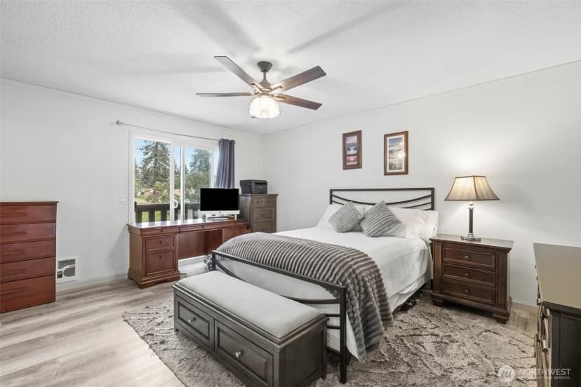 Property photo for 208 West, Leavenworth photo 34