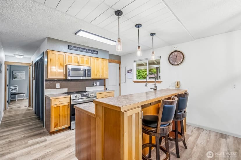 Property photo for 208 West, Leavenworth photo 23
