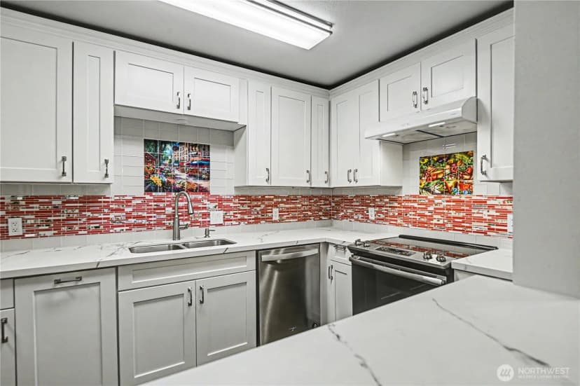 Property photo for 13616 Ne 7th Street #e3, Bellevue photo 6