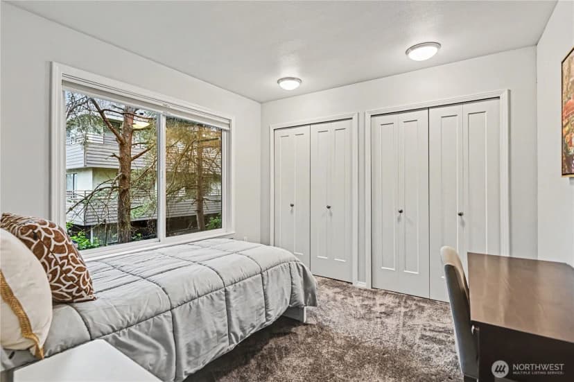 Property photo for 13616 Ne 7th Street #e3, Bellevue photo 16
