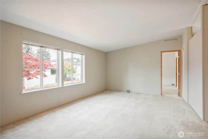 Property photo for 57 Heritage Boulevard, Longview photo 6