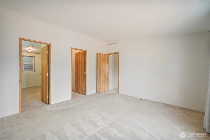 Property photo for 57 Heritage Boulevard, Longview photo 13