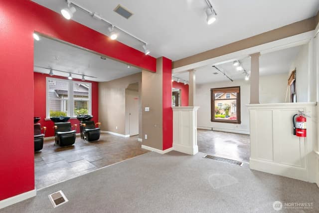 Property photo for 311 4th Street Ne, Auburn photo 4