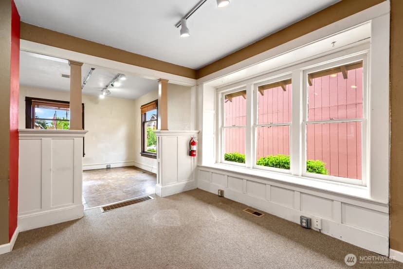 Property photo for 311 4th Street Ne, Auburn photo 6
