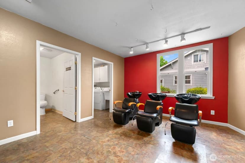 Property photo for 311 4th Street Ne, Auburn photo 10