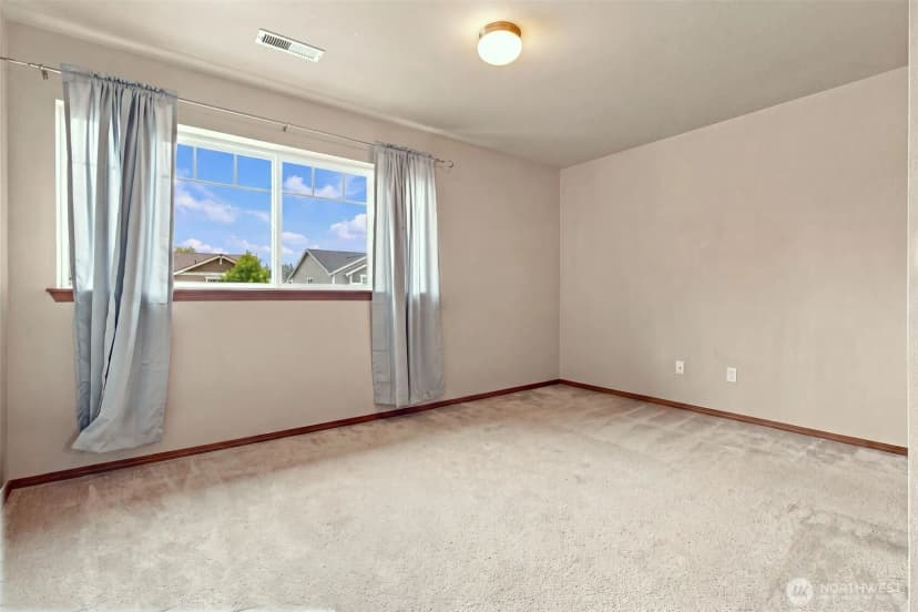 Property photo for 421 Stadium Loop, Napavine photo 21