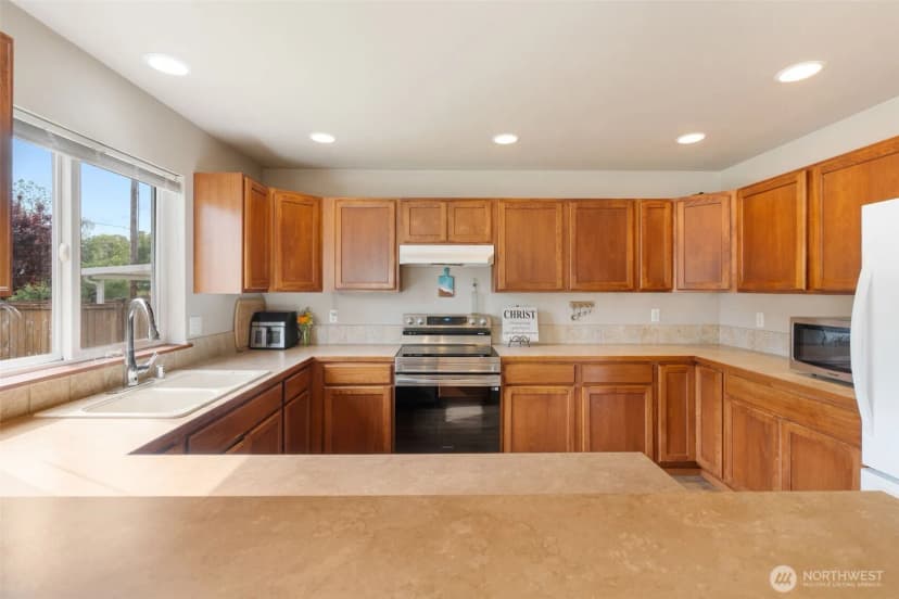 Property photo for 421 Stadium Loop, Napavine photo 5