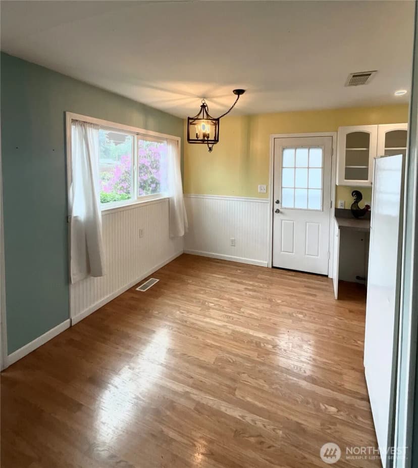 Property photo for 6516 93rd Street Sw, Lakewood photo 19