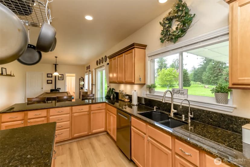 Property photo for 14146 Solberg Road Se, Yelm photo 12