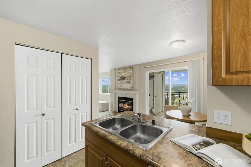 Property photo for 3815 Se 131st Lane Se #h-16, Bellevue photo 12