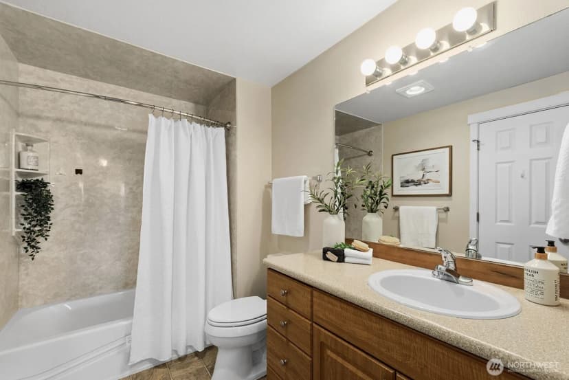 Property photo for 3815 Se 131st Lane Se #h-16, Bellevue photo 17