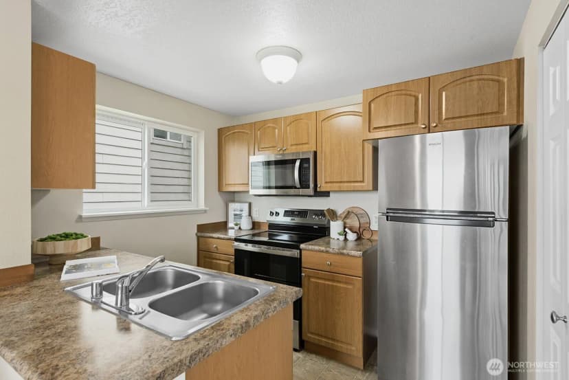 Property photo for 3815 Se 131st Lane Se #h-16, Bellevue photo 10