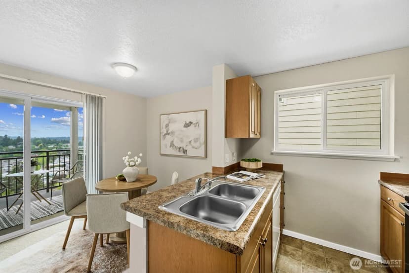 Property photo for 3815 Se 131st Lane Se #h-16, Bellevue photo 11