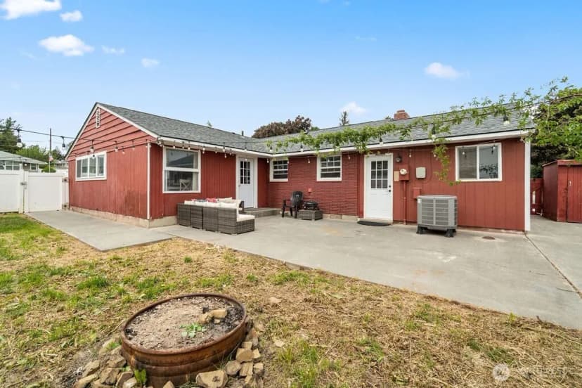 Property photo for 281 Mocliff Avenue, Ephrata photo 6