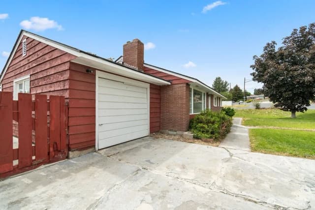 Property photo for 281 Mocliff Avenue, Ephrata photo 5