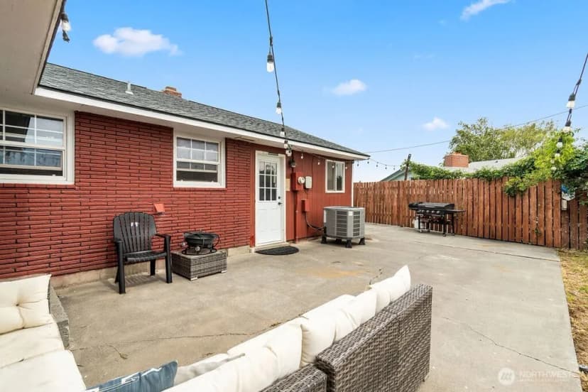 Property photo for 281 Mocliff Avenue, Ephrata photo 9