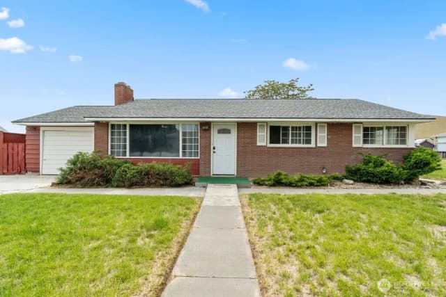 Property photo for 281 Mocliff Avenue, Ephrata photo 4