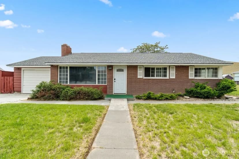 Property photo for 281 Mocliff Avenue, Ephrata photo 4