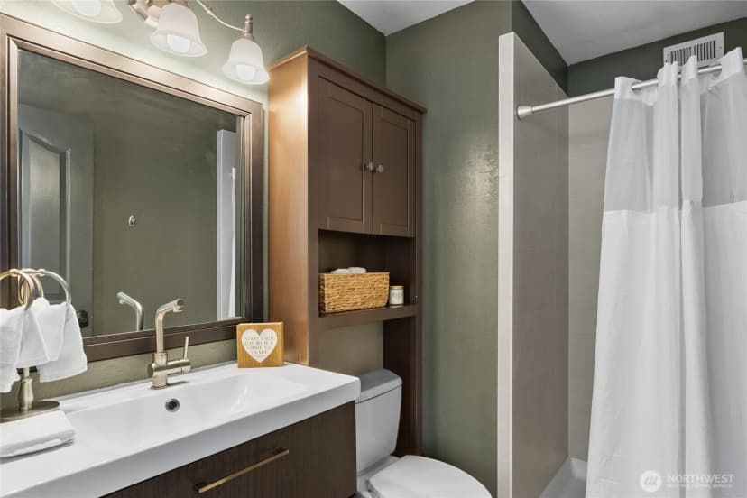 Property photo for 1830 S 336th Street #h201, Federal Way photo 17