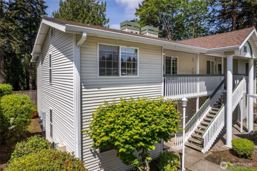 Property photo for 1830 S 336th Street #h201, Federal Way photo 22