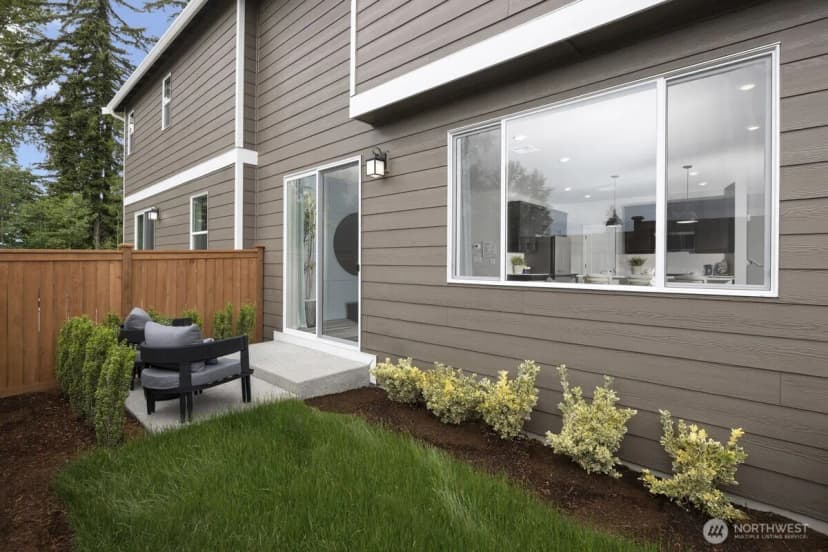 Property photo for 8336 42nd Street Ne, Marysville photo 17