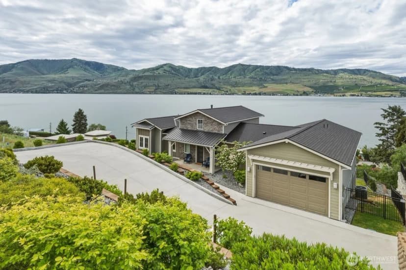 Property photo for 112 Mayer Drive, Chelan