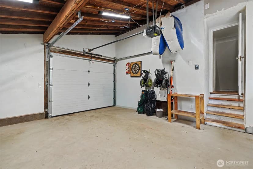 Property photo for 10106 16th Avenue S, Seattle photo 29