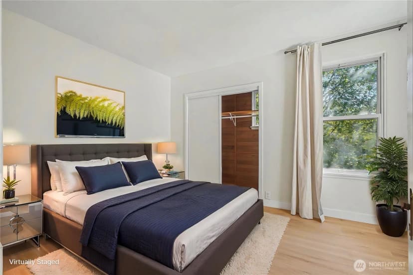 Property photo for 10106 16th Avenue S, Seattle photo 12