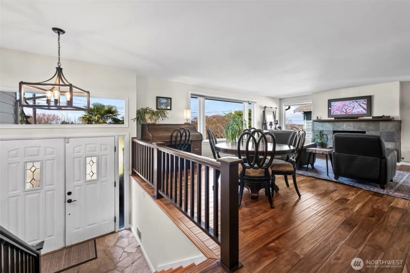 Property photo for 1841 N Lenore Drive, Tacoma photo 13
