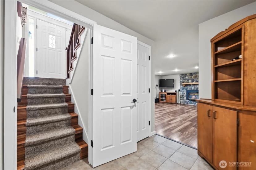 Property photo for 1841 N Lenore Drive, Tacoma photo 32
