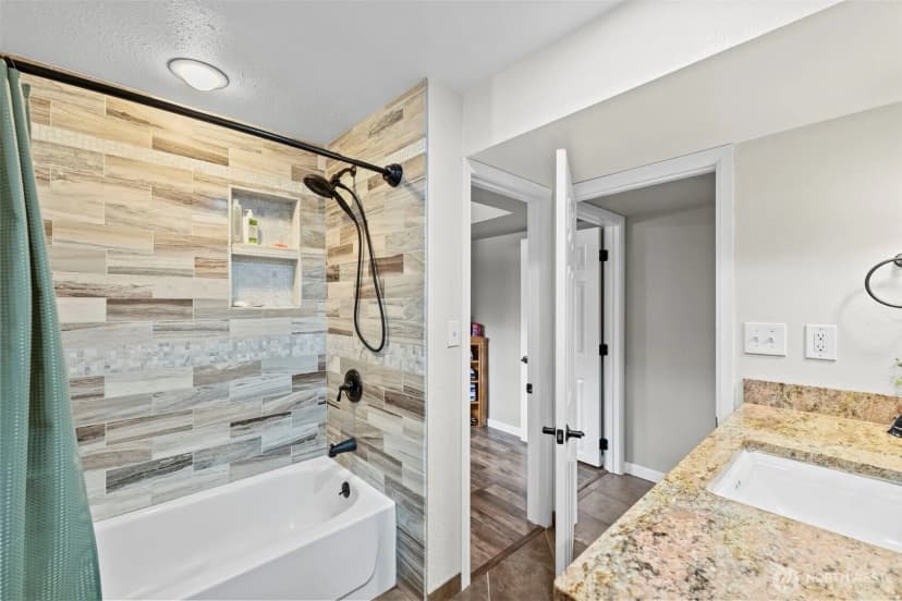 Property photo for 1841 N Lenore Drive, Tacoma photo 31
