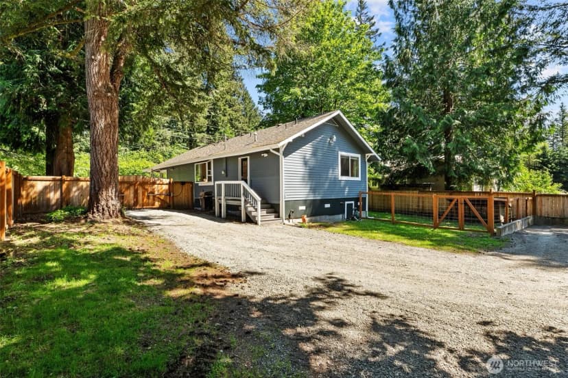 Property photo for 18925 276th Avenue Se, Issaquah photo 29