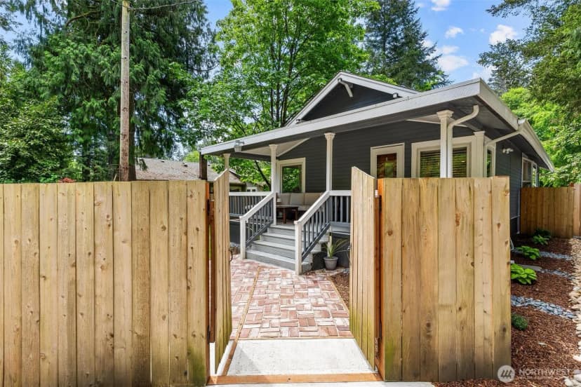 Property photo for 18925 276th Avenue Se, Issaquah photo 25