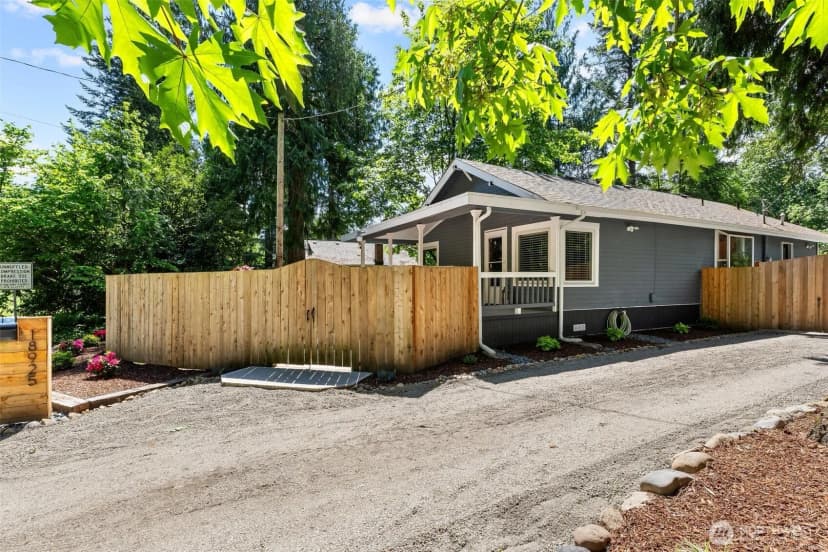 Property photo for 18925 276th Avenue Se, Issaquah photo 27