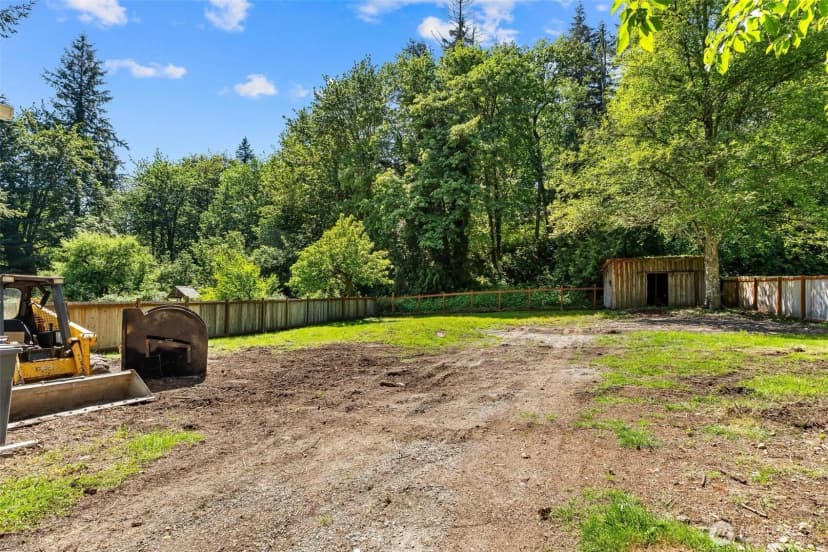Property photo for 18925 276th Avenue Se, Issaquah photo 31