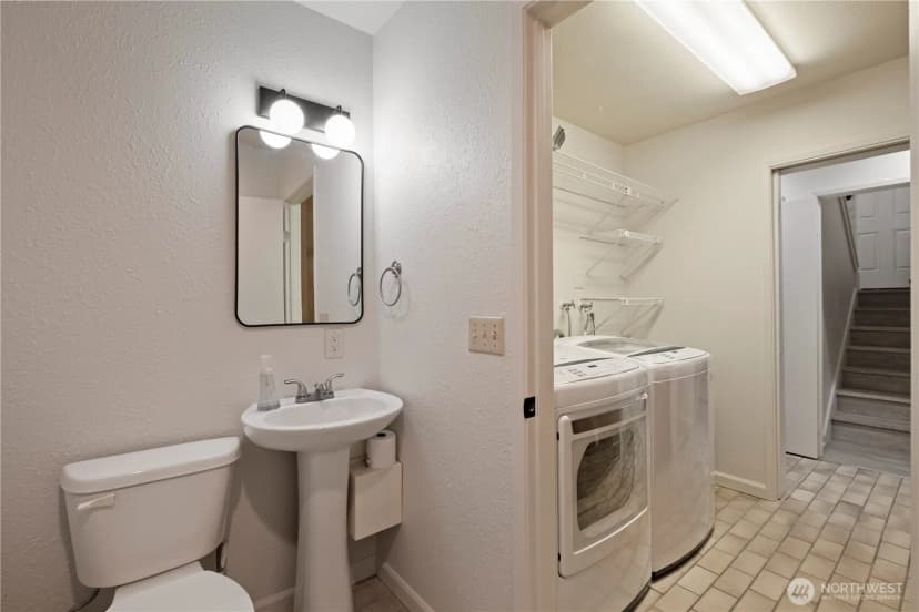Property photo for 17534 161st Avenue Se, Renton photo 30
