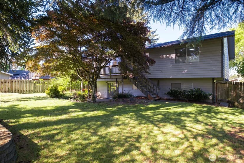 Property photo for 17534 161st Avenue Se, Renton photo 37