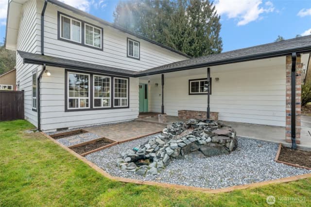 Property photo for 6302 81st Street E, Puyallup photo 3
