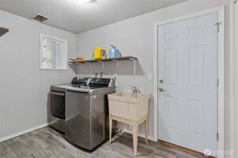 Property photo for 6302 81st Street E, Puyallup photo 13