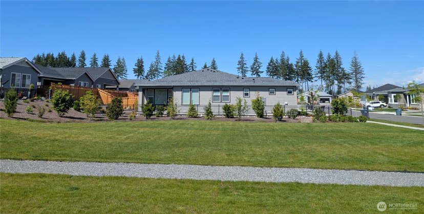 Property photo for 14830 207th Avenue E, Bonney Lake photo 38