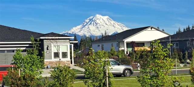 Property photo for 14830 207th Avenue E, Bonney Lake photo 2