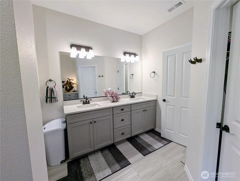 Property photo for 14830 207th Avenue E, Bonney Lake photo 19