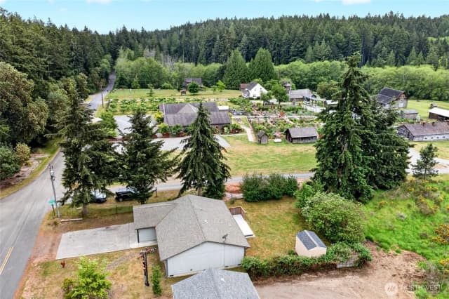 Property photo for 9210 Otso Point Road, Anderson Island photo 4