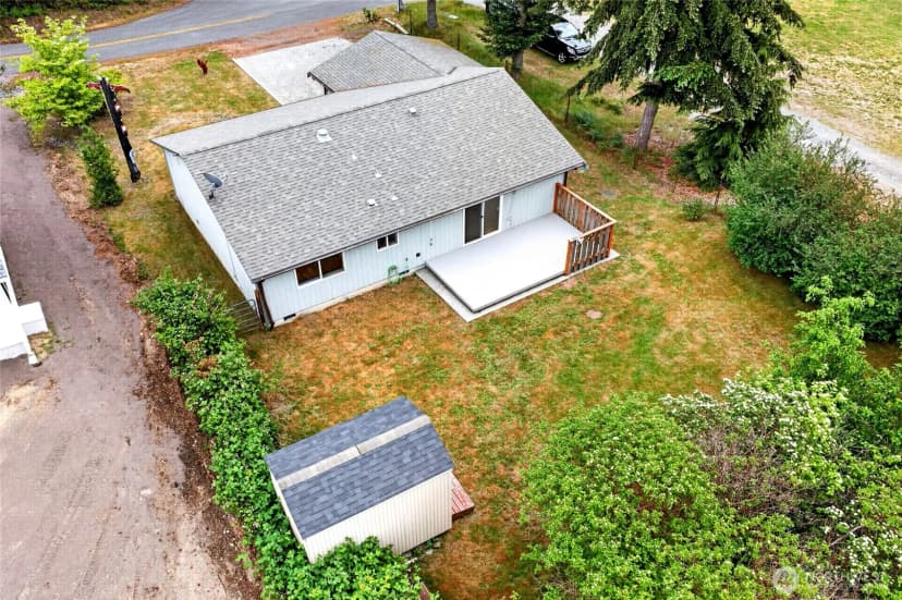 Property photo for 9210 Otso Point Road, Anderson Island photo 2