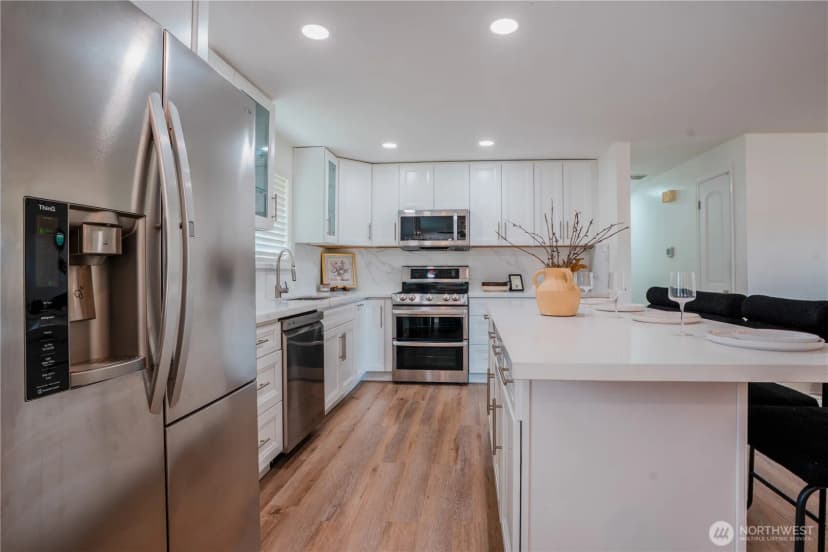 Property photo for 20840 102nd Avenue Se, Kent photo 13