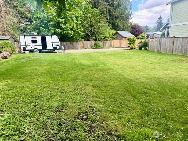 Property photo for 648 W Columbia Street, Monroe photo 5