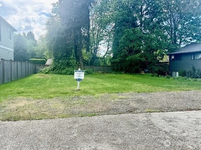 Property photo for 648 W Columbia Street, Monroe